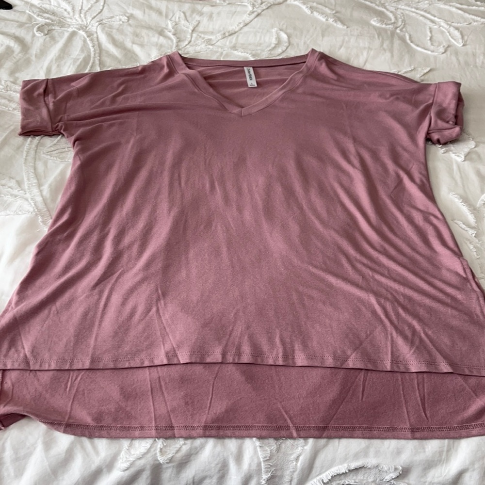 Soft V-neck tunic